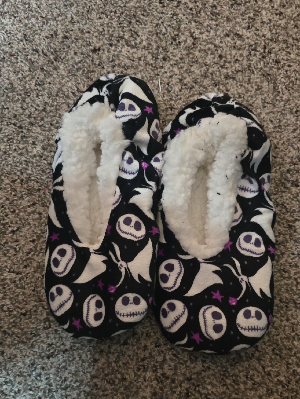 Skull Print Fuzzy Lined Slippers - Black & White with Purple Accents